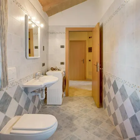Apartment Canoa 2 *
